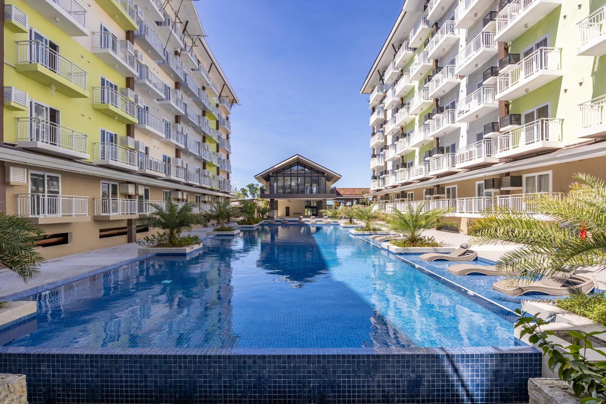 537 Amani Luxury Suite, 3 Minutes To Airport,With Gym & Pool, Fast Wi-Fi, Free Netflix Lapu-Lapu City Dış mekan fotoğraf